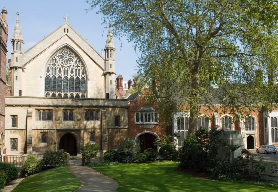 About Us - Lincoln's Inn